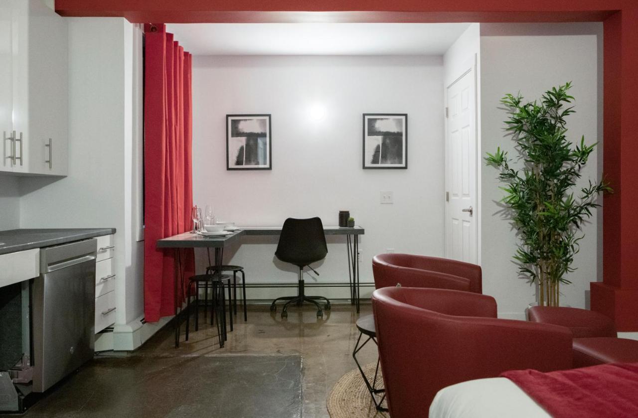 Cameo Hotel And Suites 핼리팩스 외부 사진