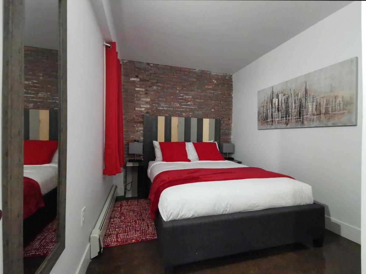Cameo Hotel And Suites 핼리팩스 외부 사진