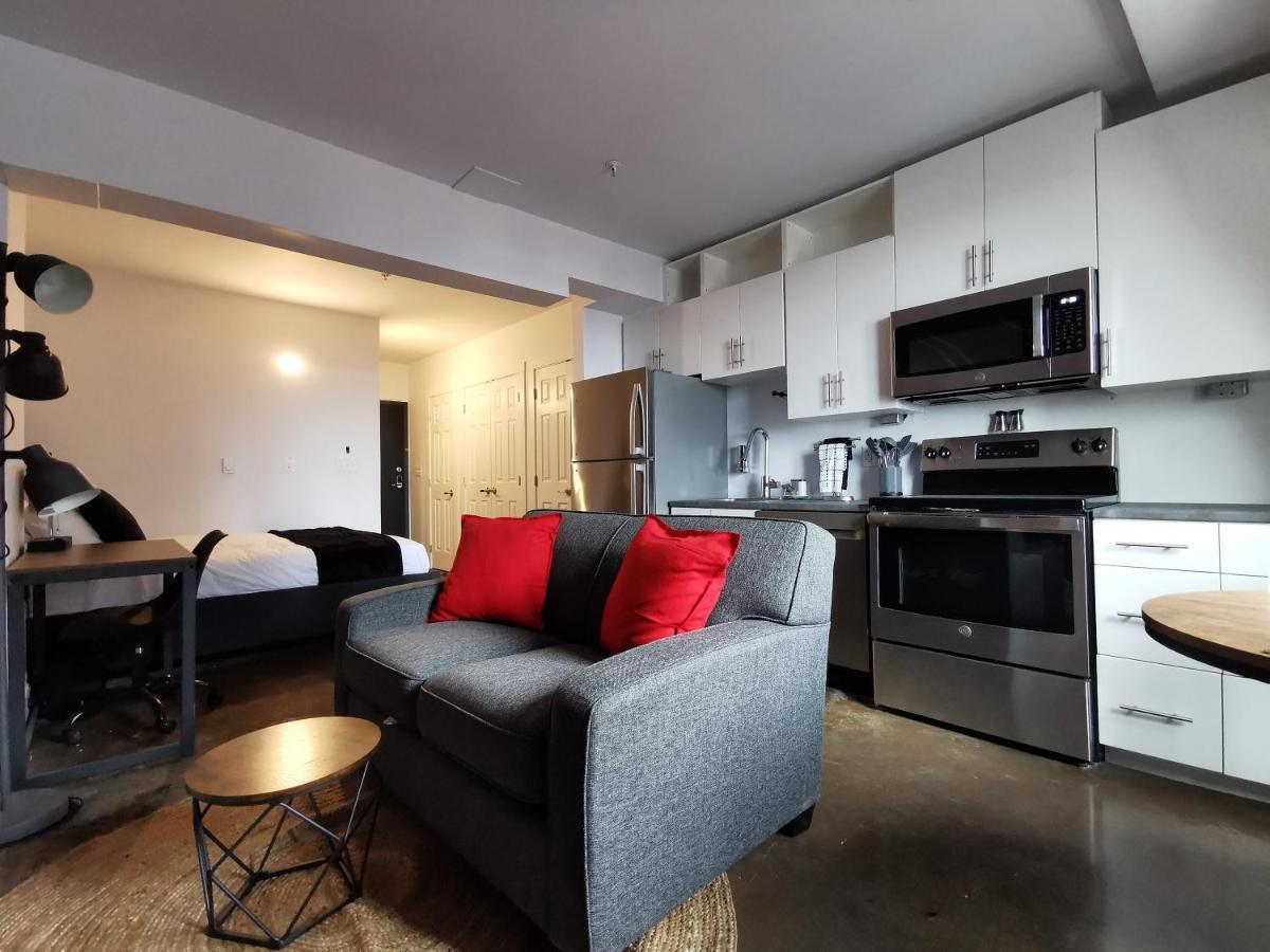 Cameo Hotel And Suites 핼리팩스 외부 사진
